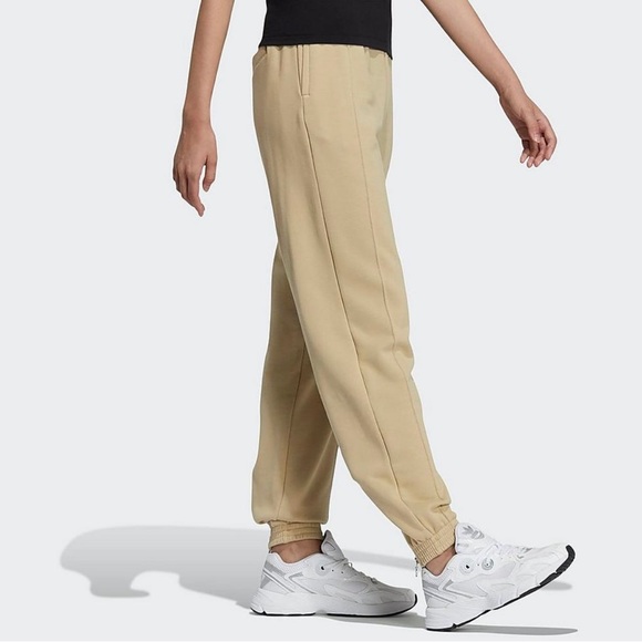 adidas Pants - ADIDAS 🎊 WOMEN'S ORIGINALS Chinese New Year CNY JOGGER SWEATPANTS SIZE SMALL NWT